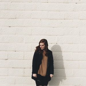 Meet your Posher, Emmy